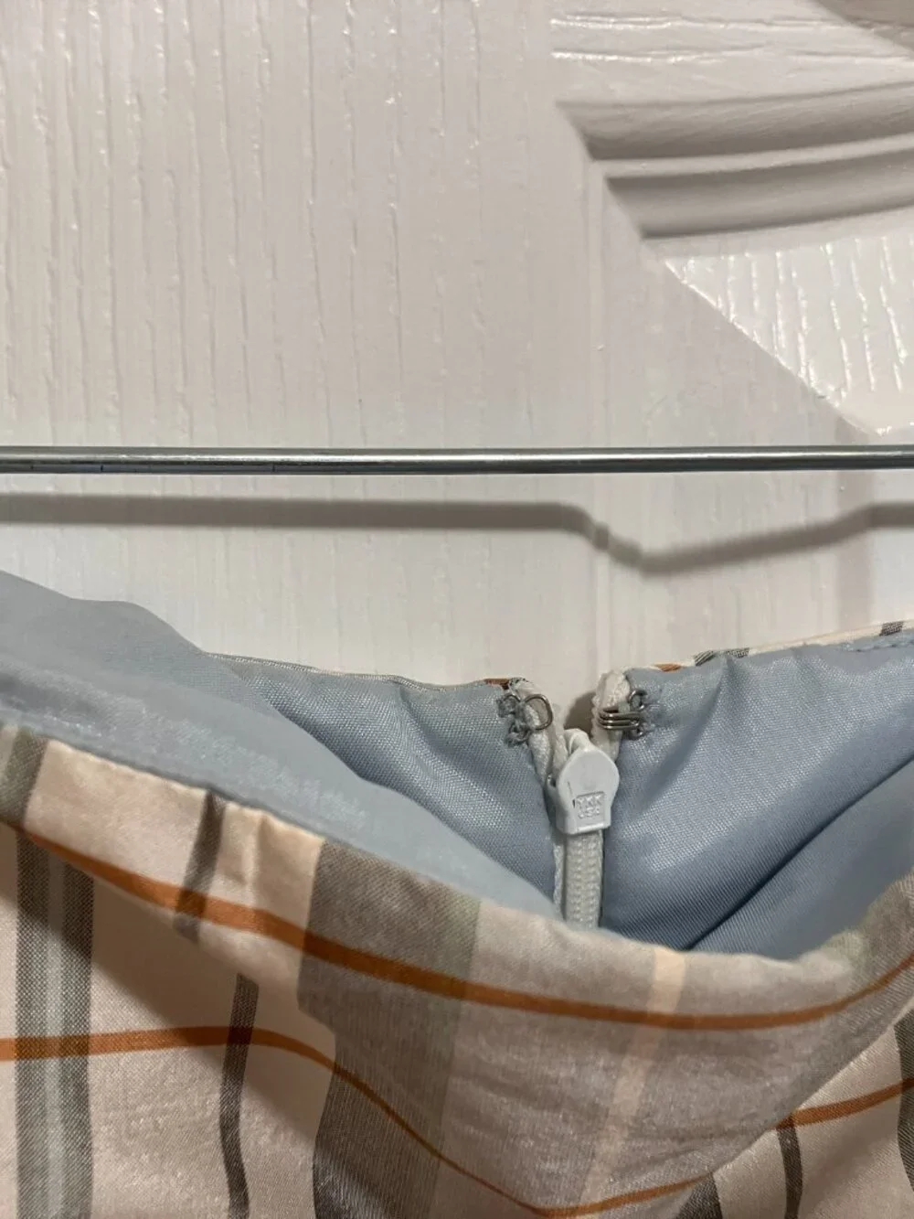 Kay Unger Strapless Silk Plaid Cocktail Dress – Size 10 (Fits Like an 8) - Picture 4 of 10